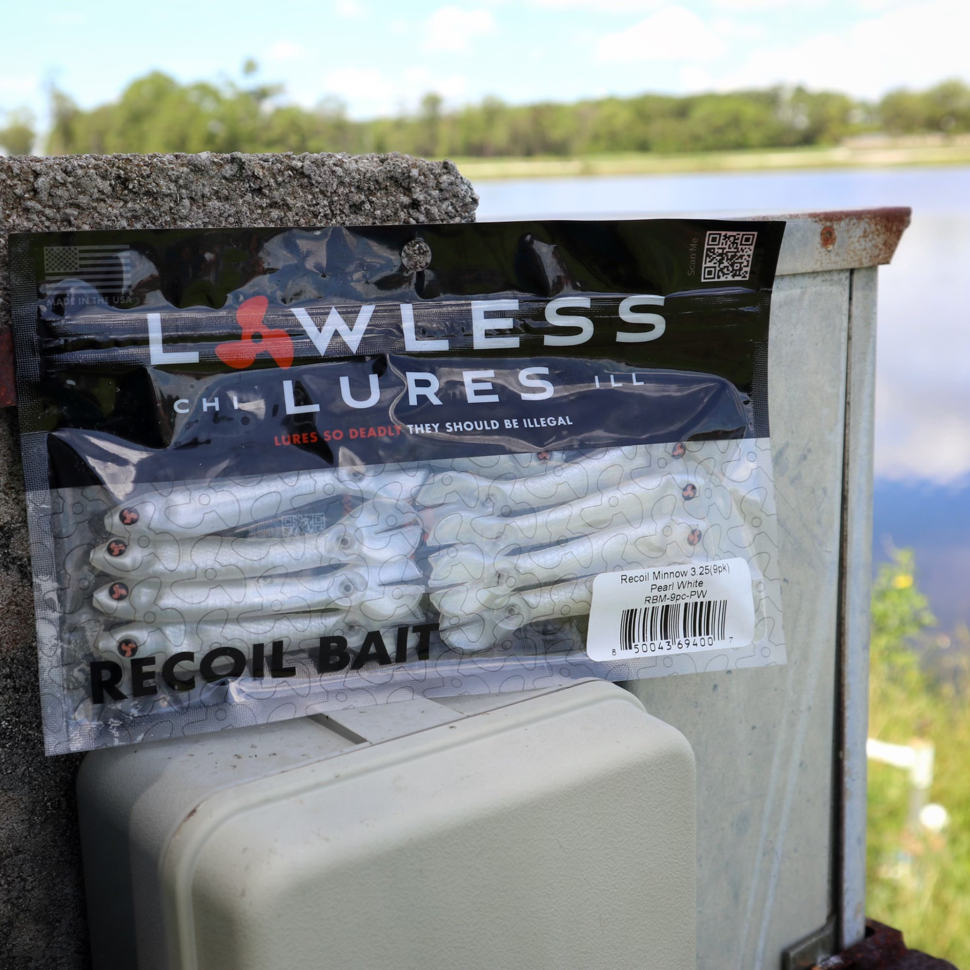 Pearl White - 3.25 Lawless Lures 9 Pc Recoil Bait Set